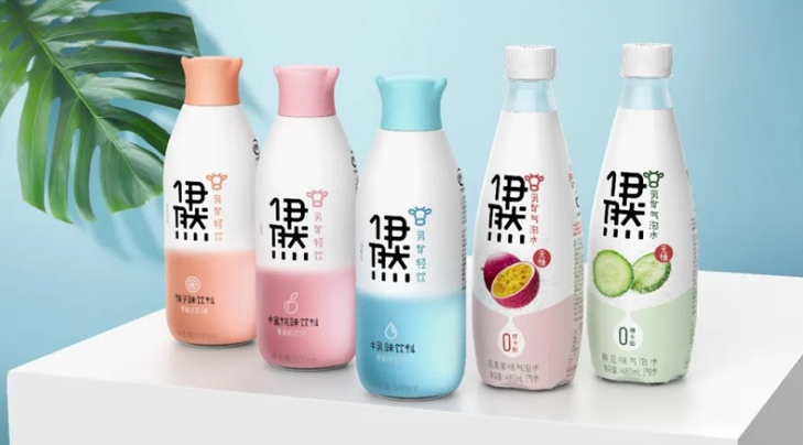 伊然乳矿气泡水包装设计